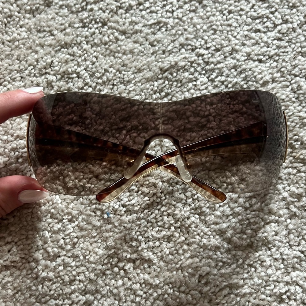 Y2K PRADA SUNGLASSES